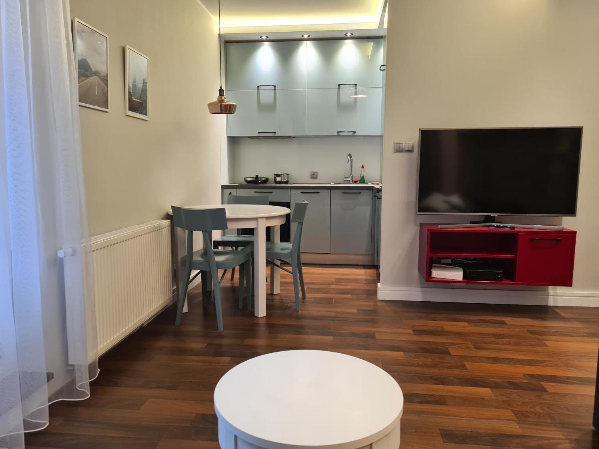3-osobowy Z Miejscem Parkingowym W świetnej Lokalizacji Apartament